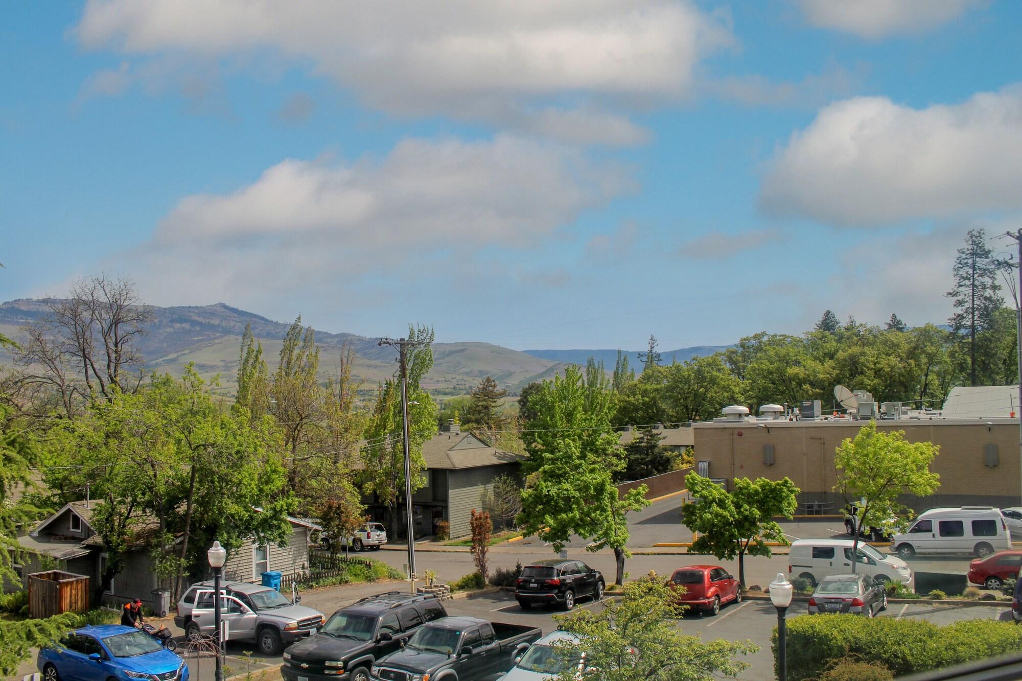 Stratford Inn Άσλαντ Εξωτερικό φωτογραφία