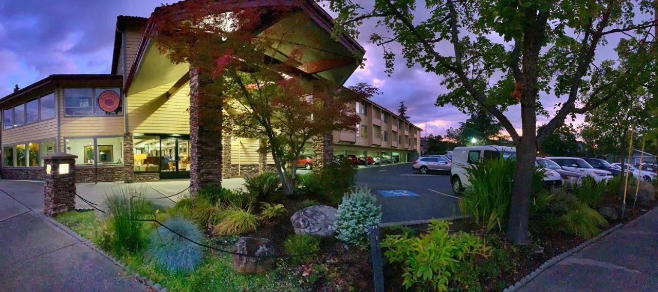 Stratford Inn Άσλαντ Εξωτερικό φωτογραφία